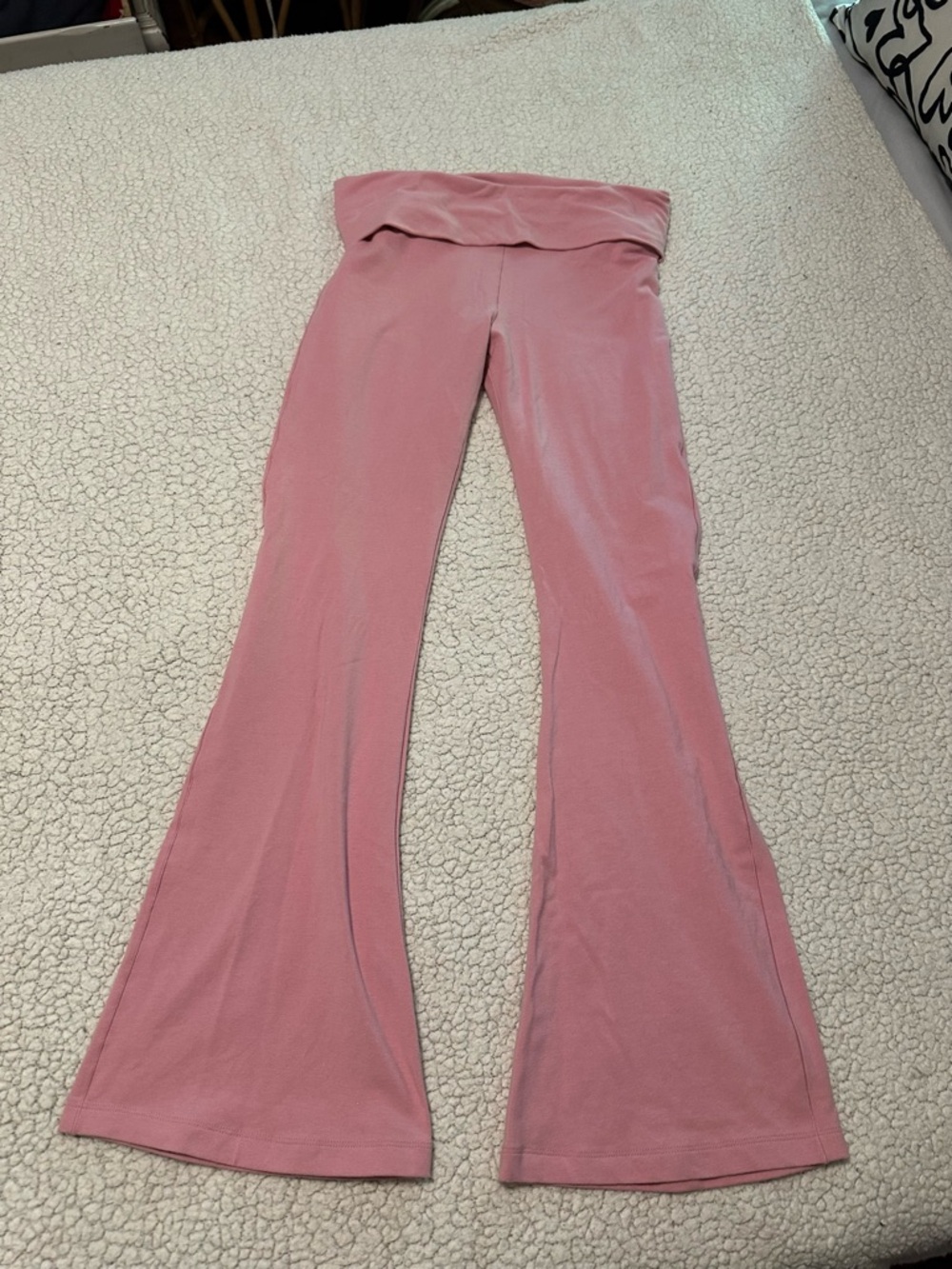 VS PINK Foldover Rhinestone Flare Leggings M Short
